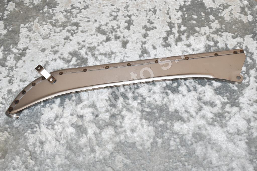 Kryt řetězu horní Pérák