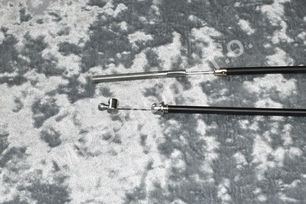 Bowden přední brzdy 550