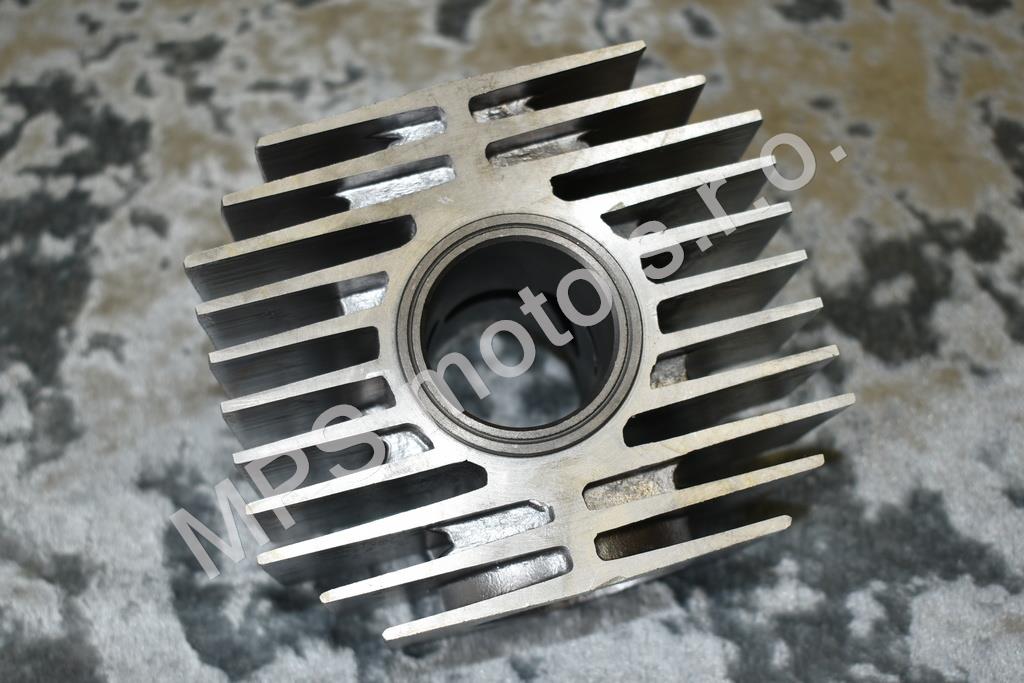 Válec Babetta 210 (451921017041)