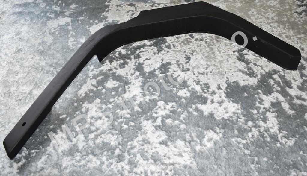 Kryt rámu pravý (451921071005)