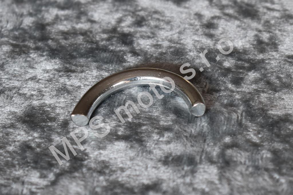 Pojistný půlkroužek