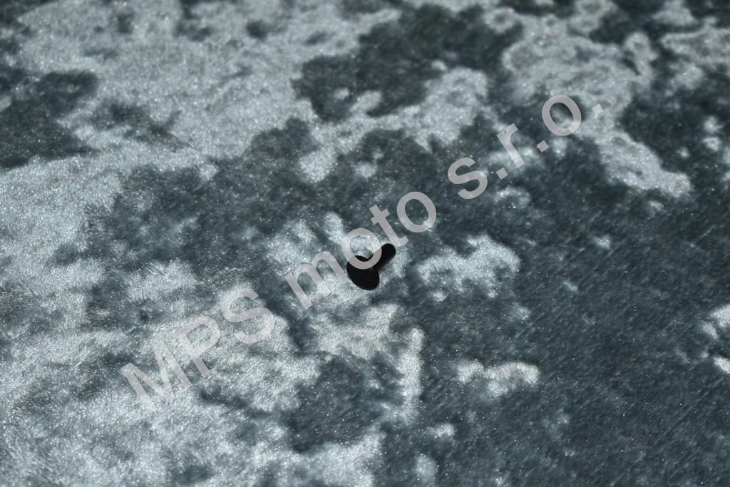 Čep plexi kapotáže