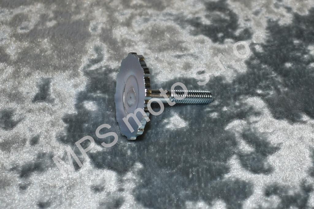 Šroub bočních schránek 634/638