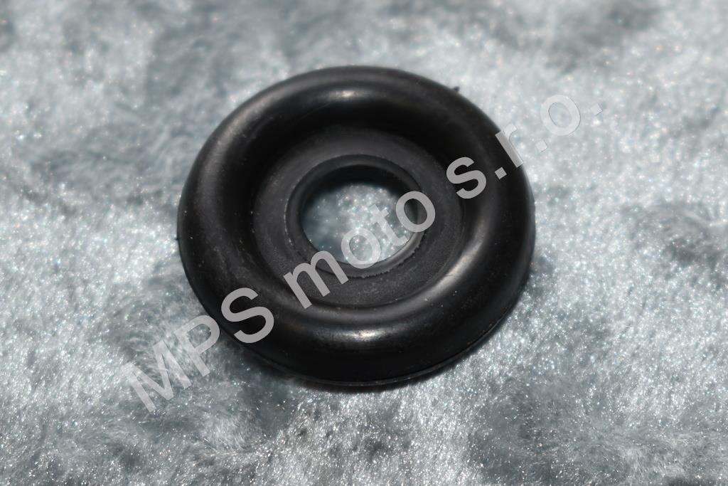 Průchodka náhonu tachometru