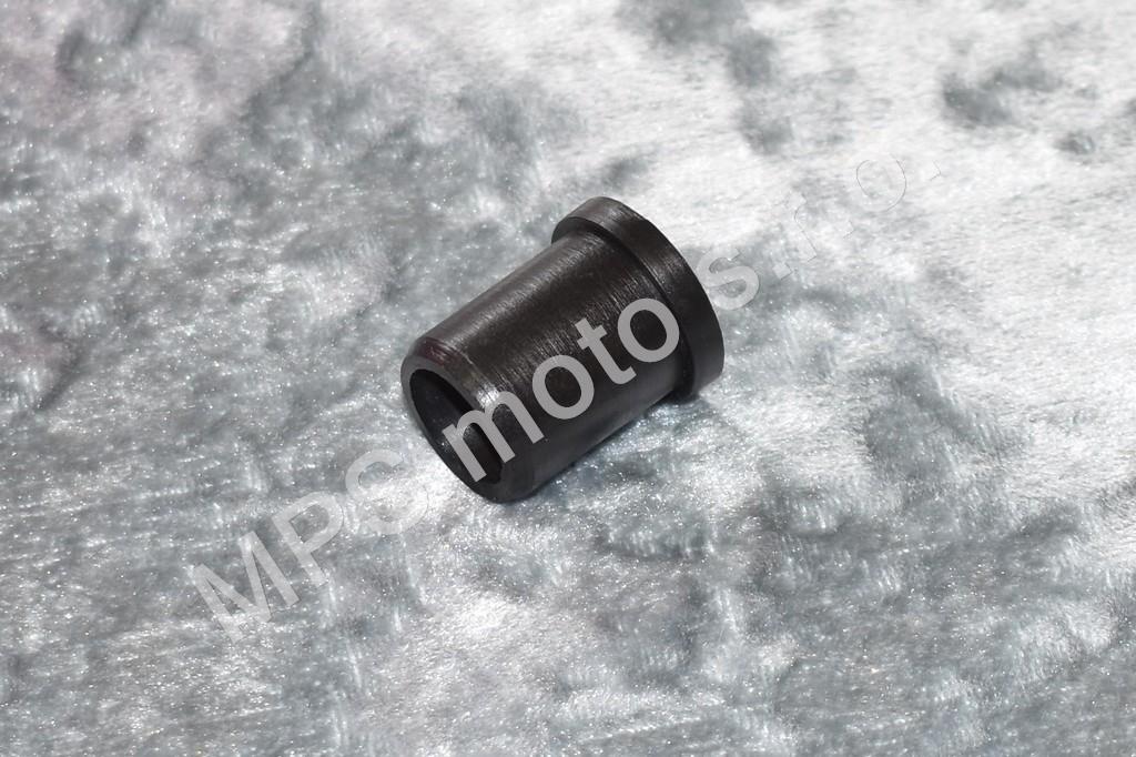 Pouzdro vidlice spodní - D 17mm (321841170308)