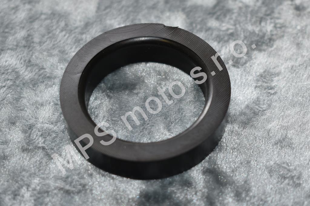 Guma nosníku dolní