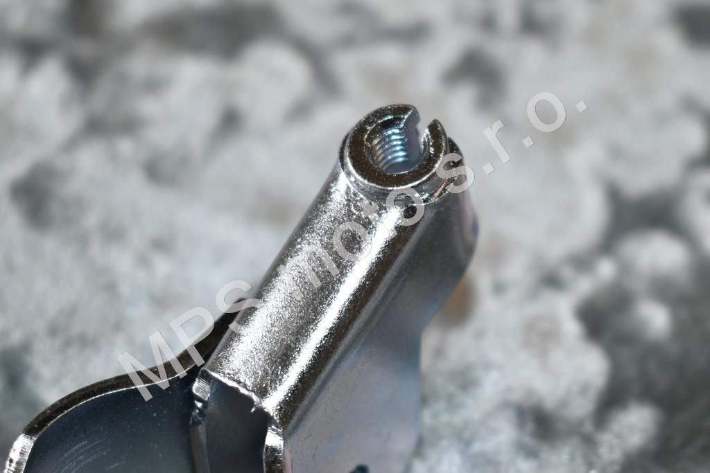 Držák páčky pravý - závit