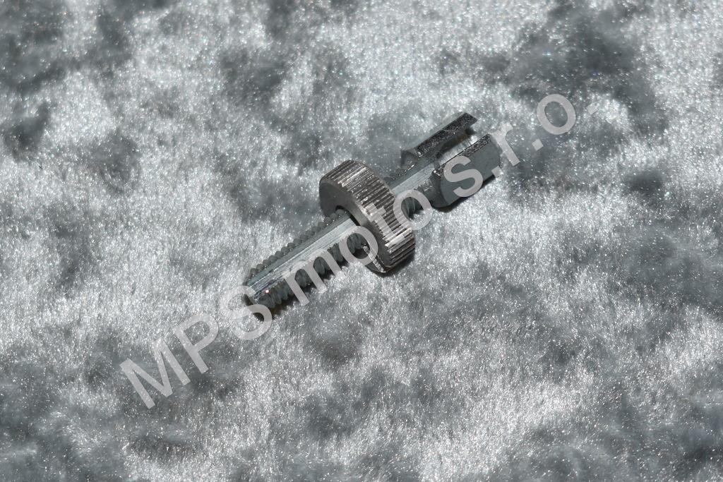 Seřizovací šroub bowdenů řiď.