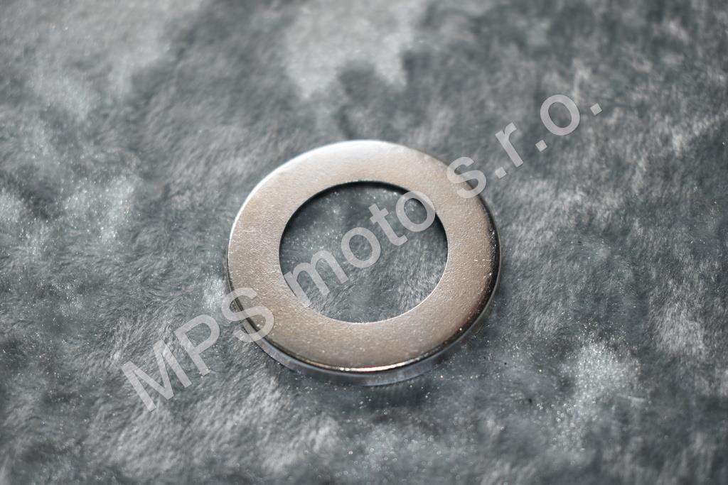 Miska filcu v kole Kývačka