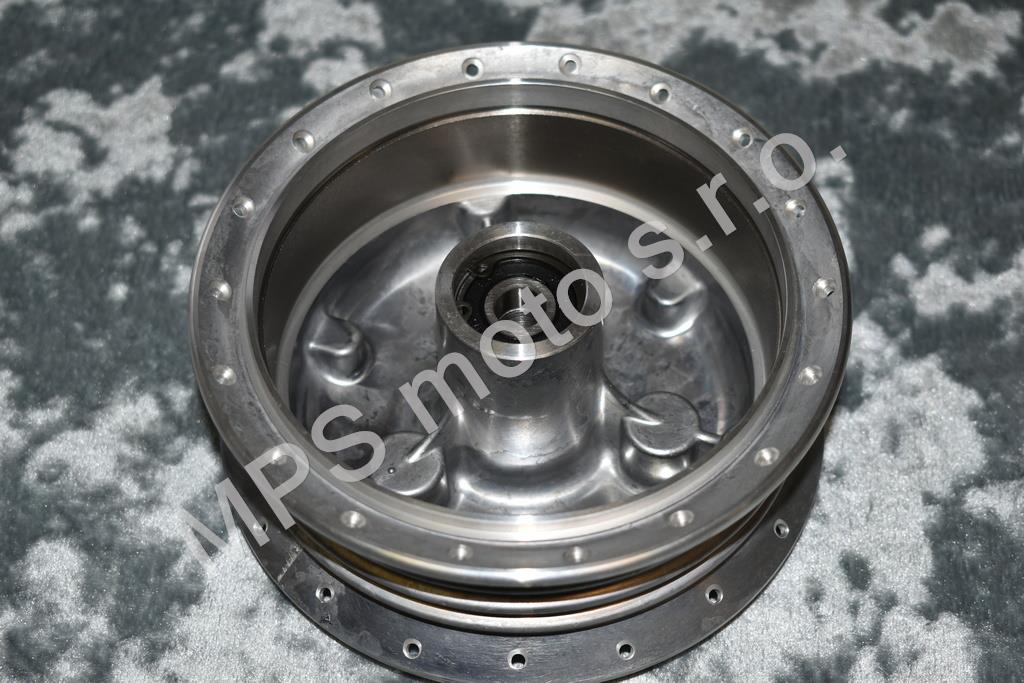 Náboj kola s ložisky TW