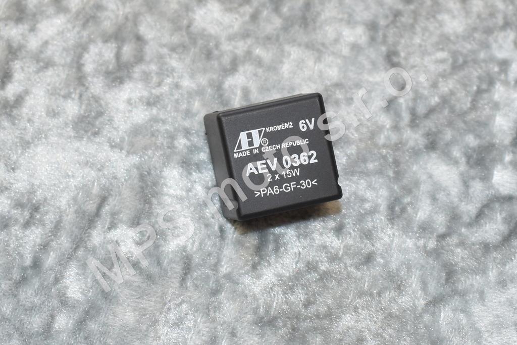 Přerušovač 6V 2x15W