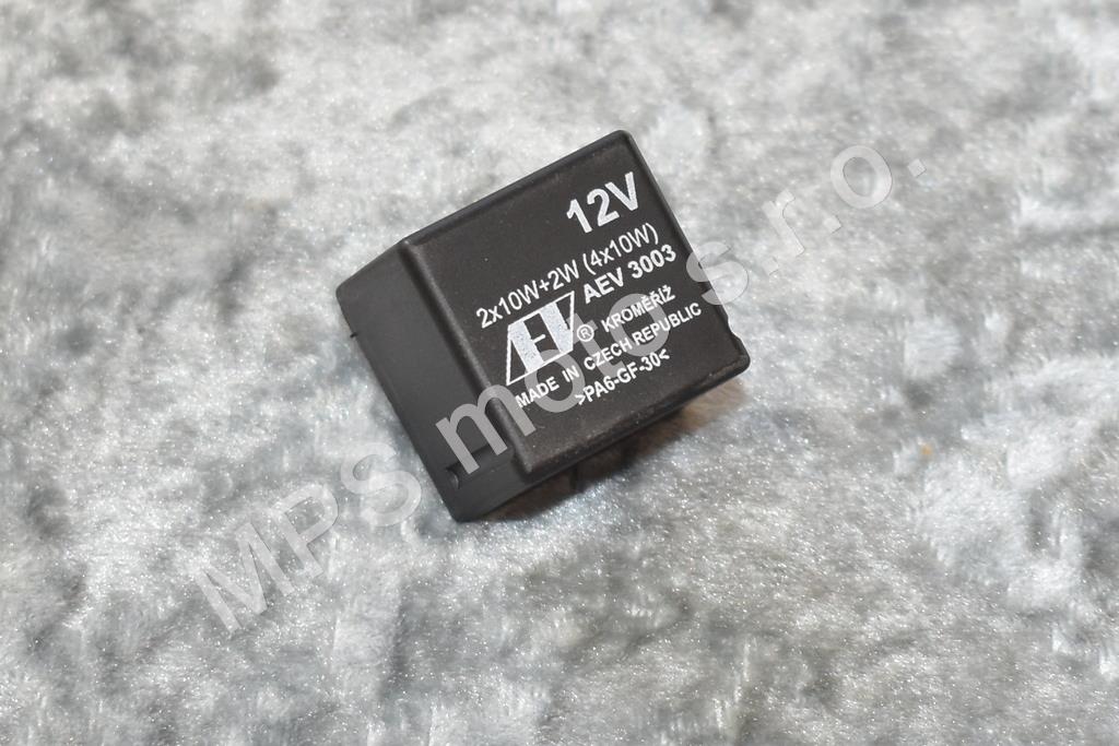 Přerušovač 12V 2x10W