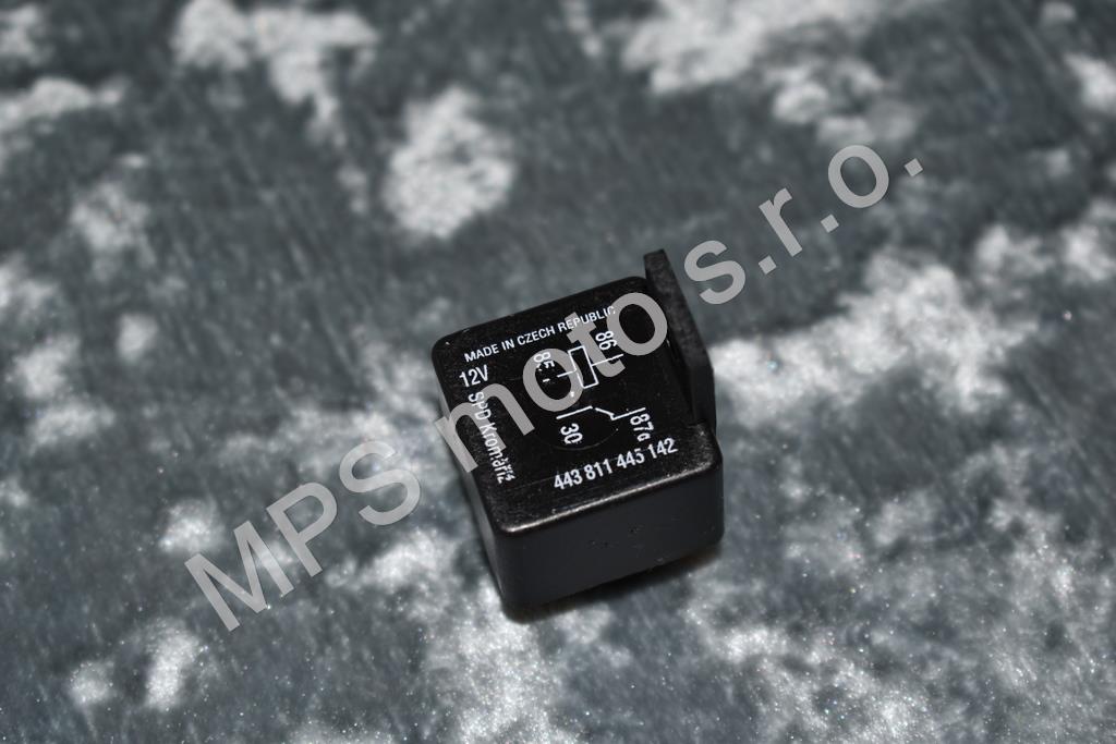 Rozpínací relé 12V