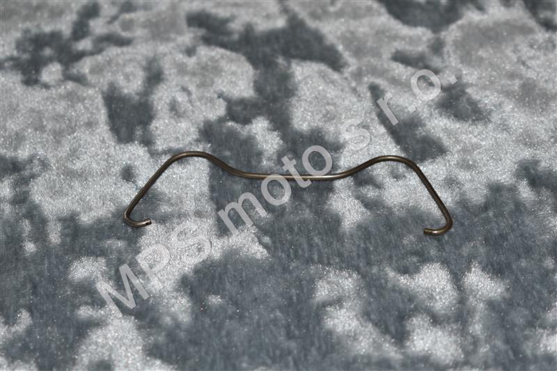 Upevňovací pružina filtru sání