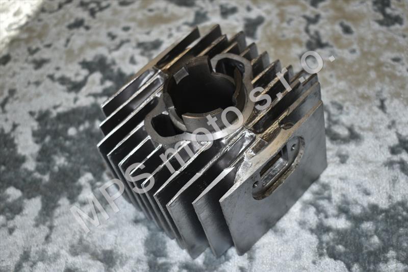 Válec Babetta 210 (451921017041)