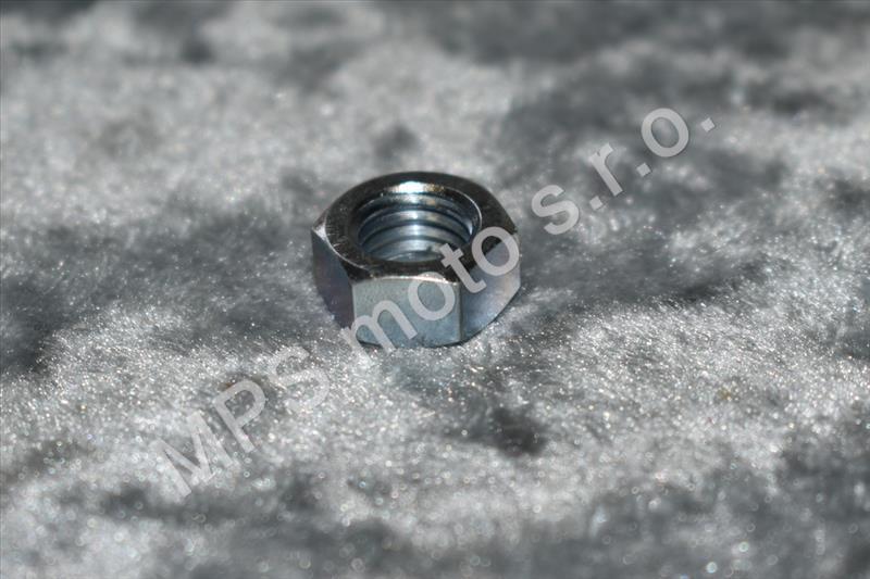 Matice M 10 - hlava válce