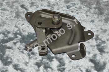 Držák s kulisou úplný