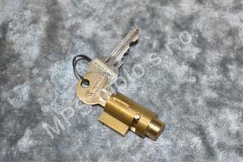 Zámek řízení 1304 A