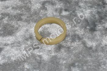 Těsnící kroužek pístku přední vidlice 638/640