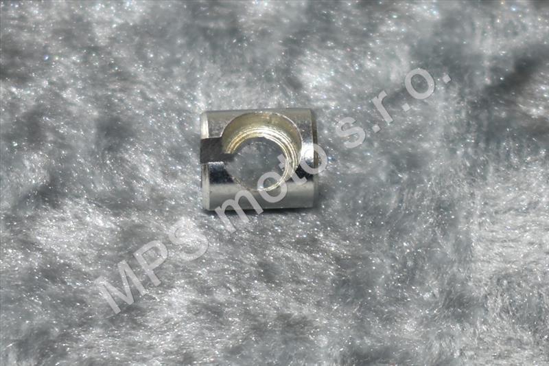 Násuvka lanka do páčky AL