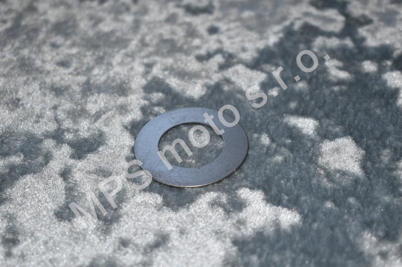 Příložka filcu v kole