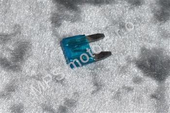 Pojistka 15A - nožová mini