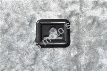 Průchodka el. instalace motoru/vysokonap.  kabelu  prsíček 550/555